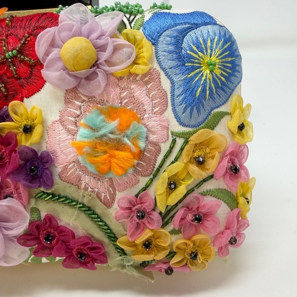 Alice + Olivia Floral Embroidered Clutch with Gold Chain - Picture 12 of 13